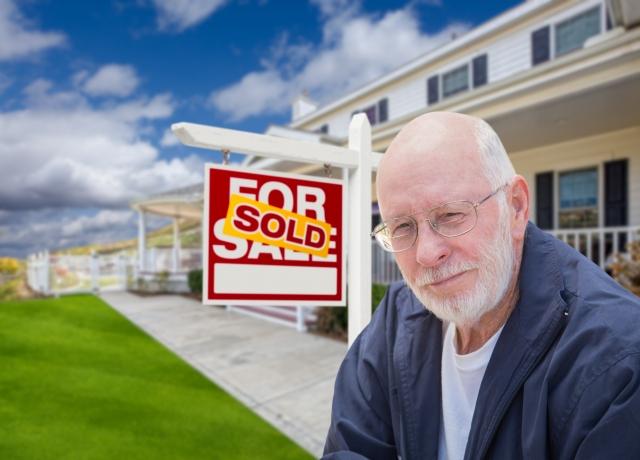 elderly man sell house by owner